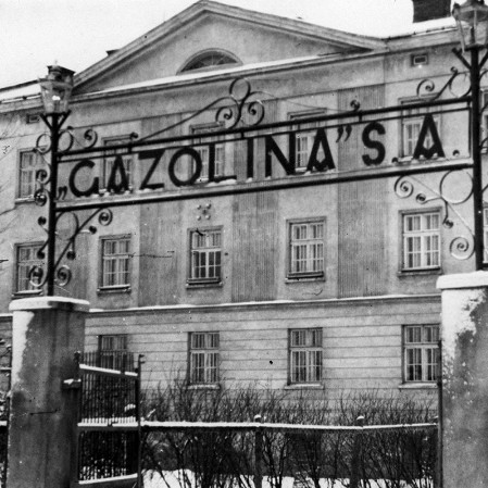 „Gazolina” company in Boryslav, an archival photo.