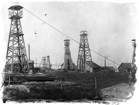 „ Minerwa” crude oil mine, Harkolwa, a general view, an archival photo.