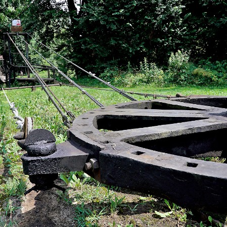 A horse-powered wheel, the mine area in Krościenko Niżne.