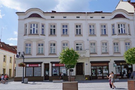 3- Maja Street. A tenement where Edward Hübel’s pharmacy was located.