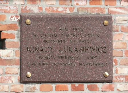 A commemorative plaque at the place of Ignacy Łukasiewicz's family house in Zaduszniki.