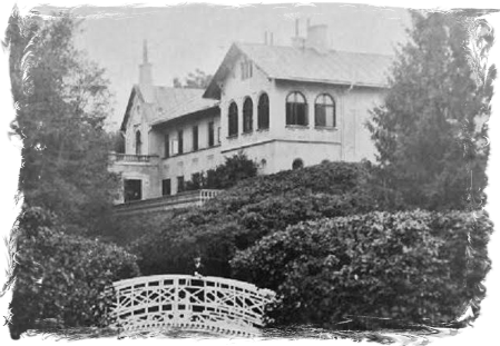 The Palace of the Klobassa-Zrencki family, an archival photo.