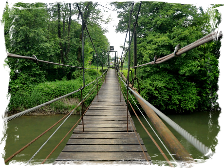 The footbridge over the Wisłok river connecting the area of the mine in Krościenko Niżne
